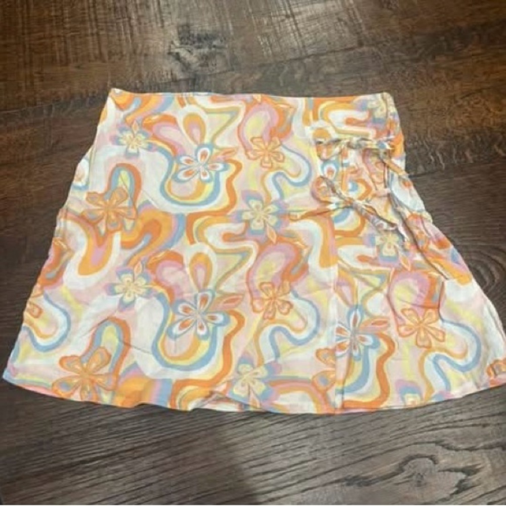SO Women's Pastel Swirl Mini Skirt